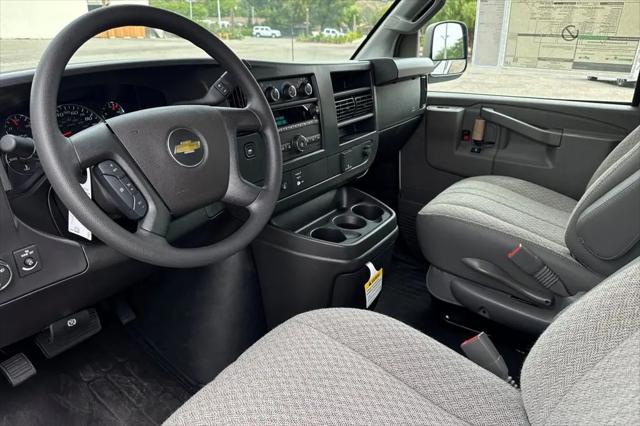 2026 Chevrolet Express Cargo Van 2500 Extended Wheelbase, WT, RWD