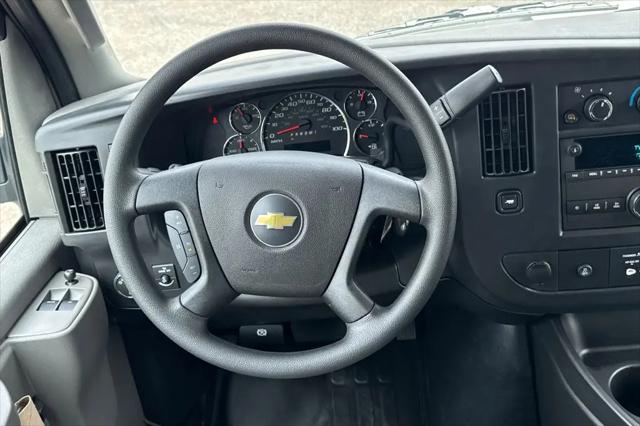 2026 Chevrolet Express Cargo Van 2500 Extended Wheelbase, WT, RWD