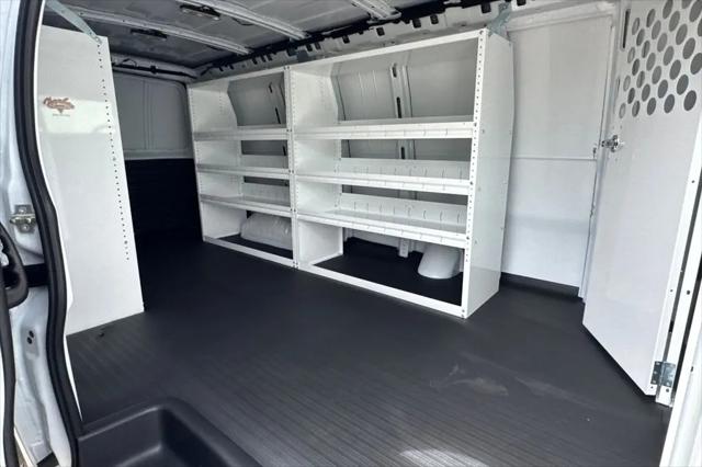 2026 Chevrolet Express Cargo Van 2500 Extended Wheelbase, WT, RWD