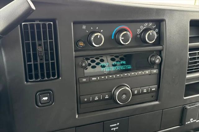 2026 Chevrolet Express Cargo Van 2500 Extended Wheelbase, WT, RWD