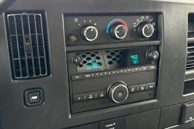 2026 Chevrolet Express Cargo Van 2500 Extended Wheelbase, WT, RWD
