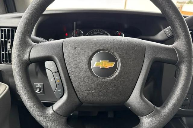 2026 Chevrolet Express Cargo Van 2500 Extended Wheelbase, WT, RWD