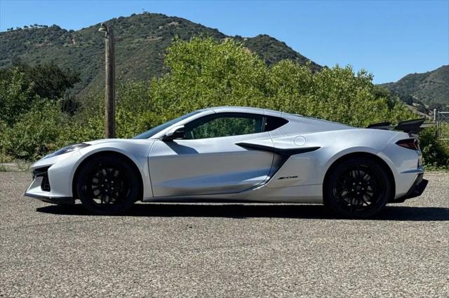2026 Chevrolet Corvette Z06 Coupe, 1LZ, RWD