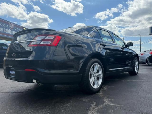 2015 Ford Taurus SEL