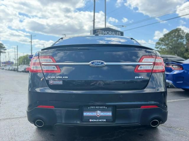 2015 Ford Taurus SEL