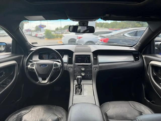 2015 Ford Taurus SEL
