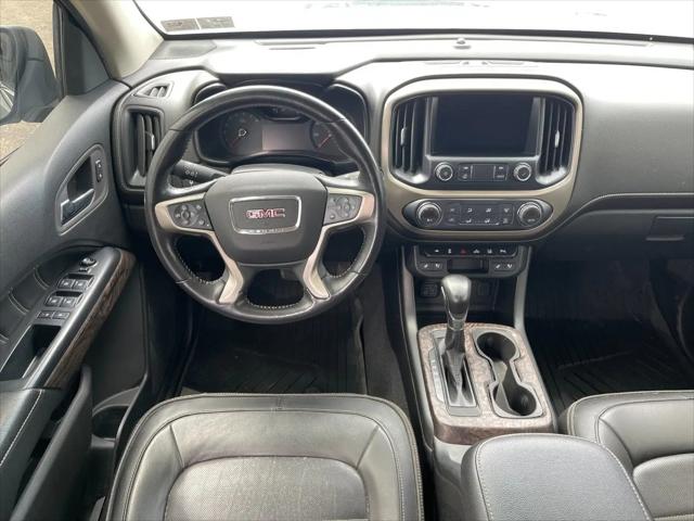2022 GMC Canyon 4WD Crew Cab Short Box Denali
