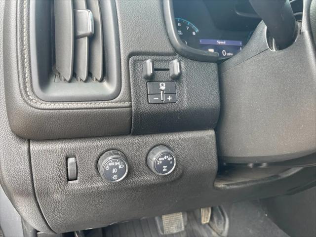 2022 GMC Canyon 4WD Crew Cab Short Box Denali