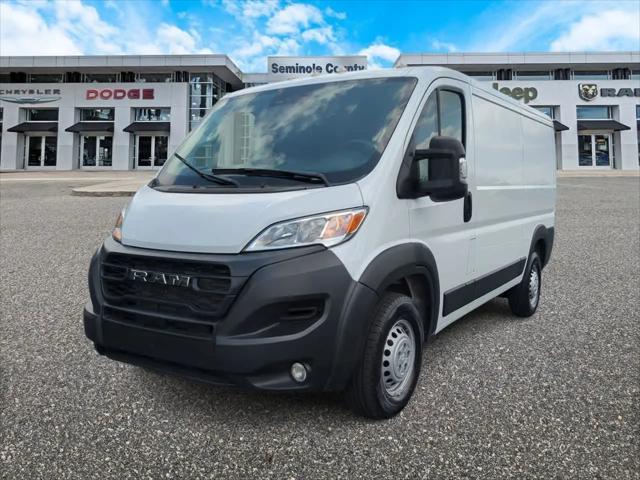 2025 Ram ProMaster 2500 Cargo Van Tradesman Low Roof 136" WB w/Pass Seat