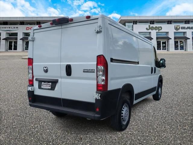 2025 Ram ProMaster 2500 Cargo Van Tradesman Low Roof 136" WB w/Pass Seat