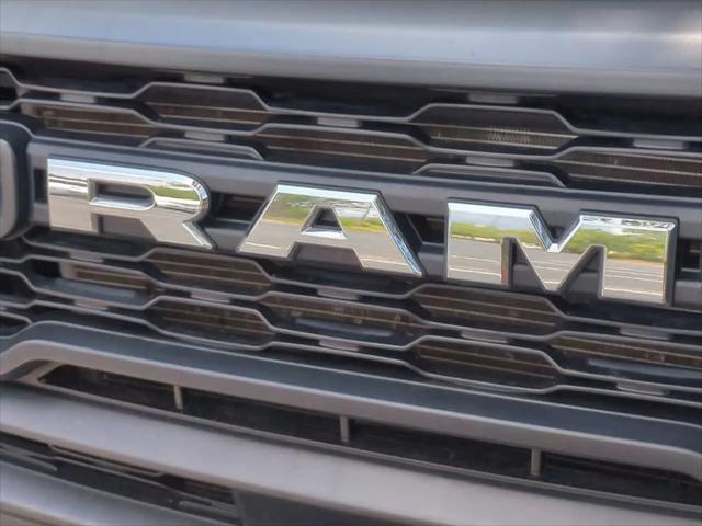 2025 Ram ProMaster 2500 Cargo Van Tradesman Low Roof 136" WB w/Pass Seat