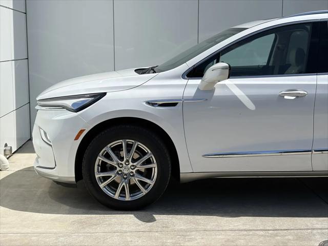 2024 Buick Enclave Essence AWD