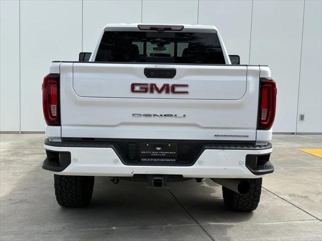 2022 GMC Sierra 2500HD 4WD Crew Cab Standard Bed Denali
