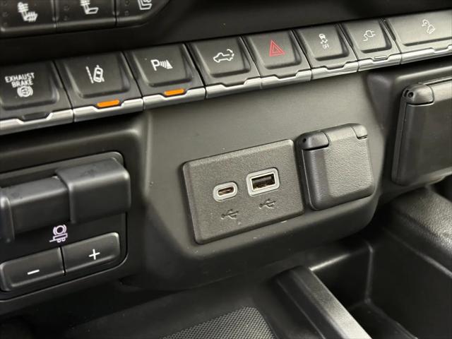 2022 GMC Sierra 2500HD 4WD Crew Cab Standard Bed Denali