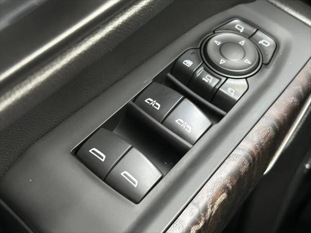 2022 GMC Sierra 2500HD 4WD Crew Cab Standard Bed Denali