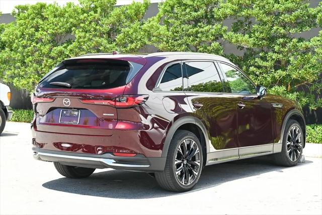2024 Mazda X-90 Premium Plus