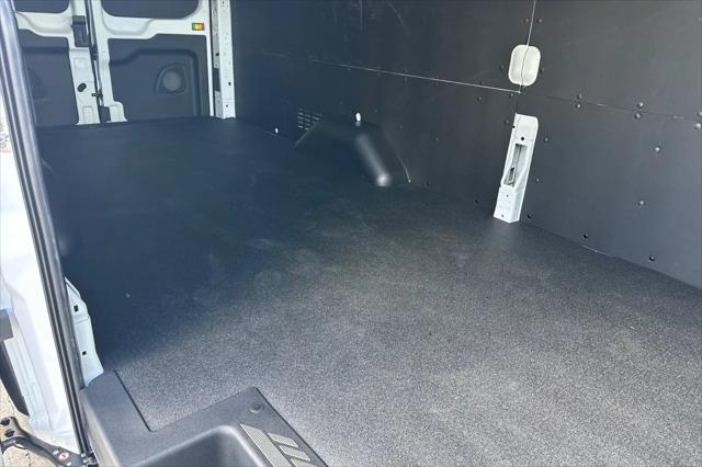 2026 Ford Transit Cargo Van T-350