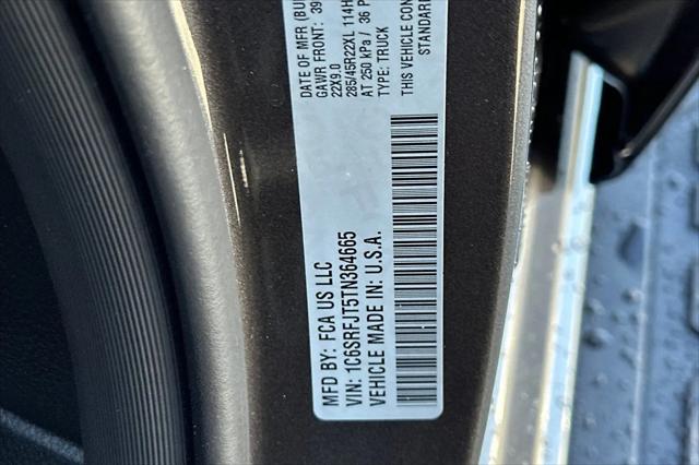 2026 Ram 1500 Laramie Crew Cab 4x4 5'7" Box