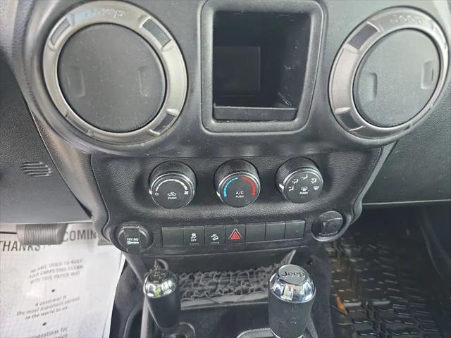 2015 Jeep Wrangler Unlimited Willys Wheeler