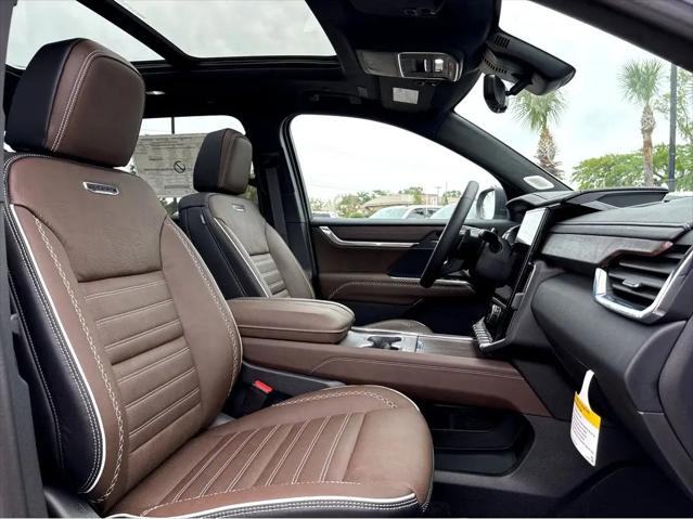 2026 GMC Acadia Denali Ultimate AWD