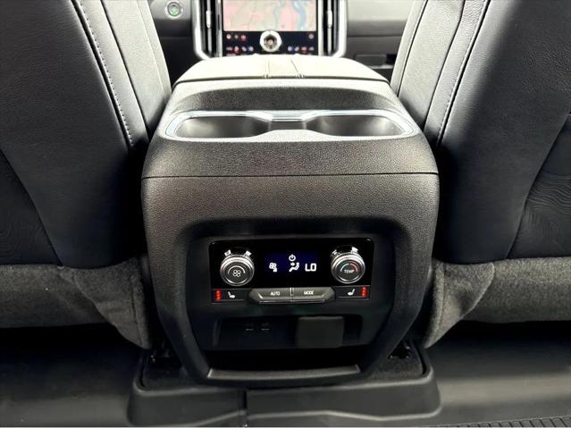 2026 GMC Acadia Denali Ultimate AWD