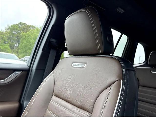 2026 GMC Acadia Denali Ultimate AWD