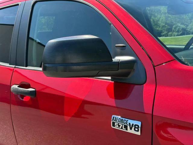 2018 Toyota Tundra SR5 5.7L V8