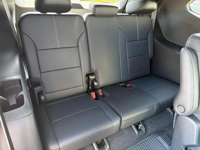 2026 GMC Acadia Elevation AWD