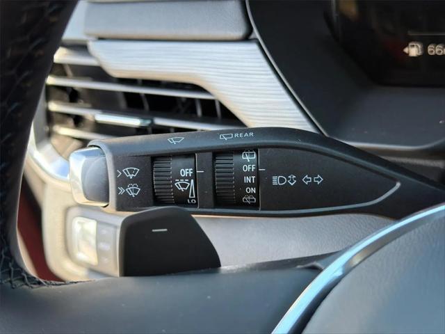 2026 GMC Acadia Elevation AWD