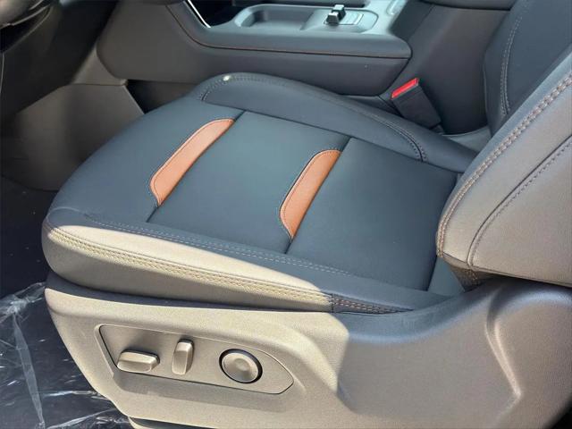 2026 GMC Sierra 2500HD Crew Cab, Standard Bed, AT4, 4WD