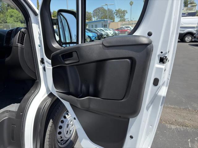2025 Ram ProMaster 2500 Cargo Van Tradesman High Roof 159" WB w/Pass Seat