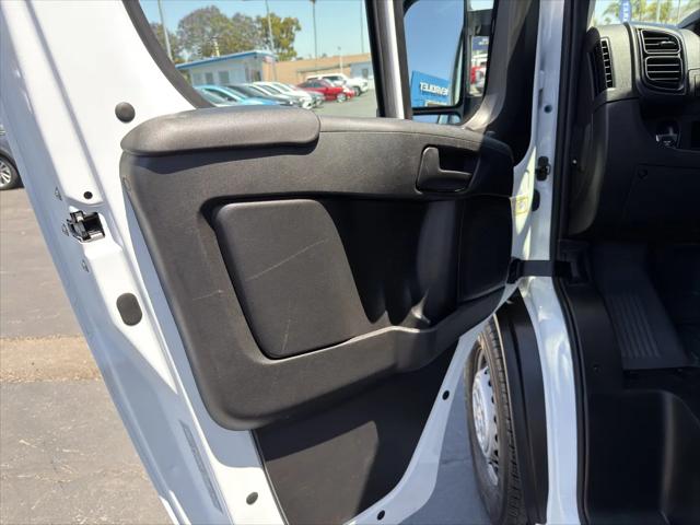 2025 Ram ProMaster 2500 Cargo Van Tradesman High Roof 159" WB w/Pass Seat