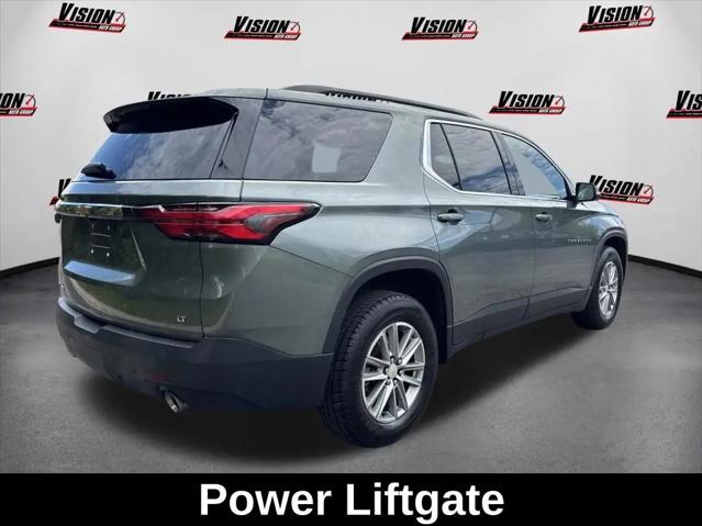 2023 Chevrolet Traverse AWD LT Leather