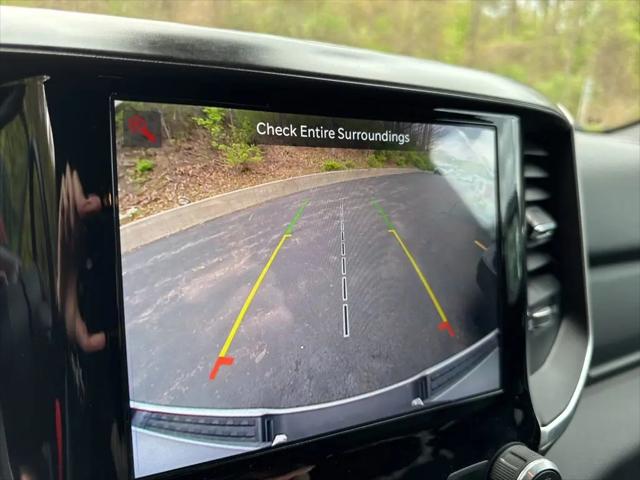2023 Ram 1500 Big Horn Crew Cab 4x4 5'7" Box