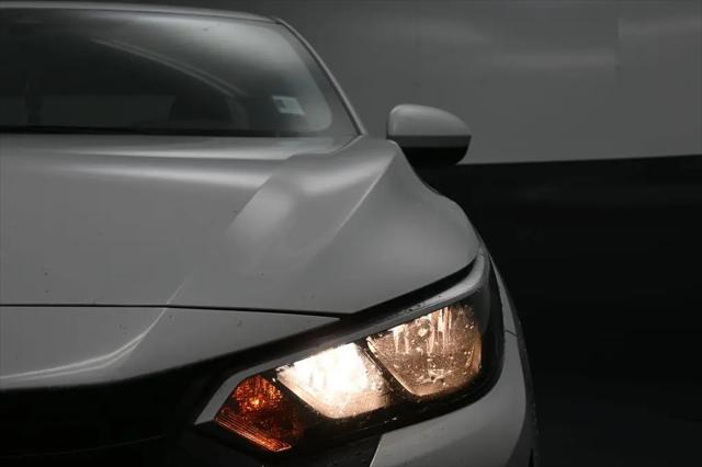 2024 Nissan Sentra S Xtronic CVT