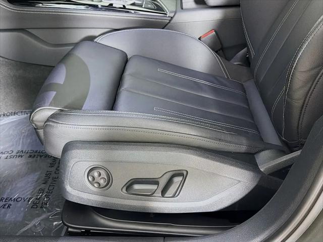 2023 Audi A4 Premium Plus 45 TFSI S line quattro S tronic