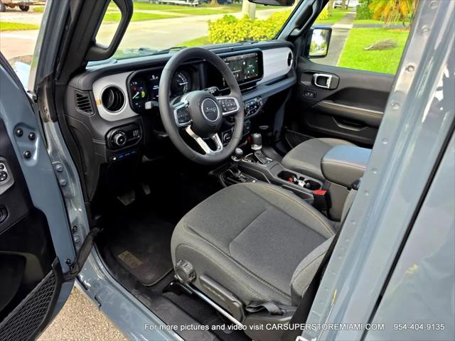 2025 Jeep Wrangler 4xe Sahara 4xe