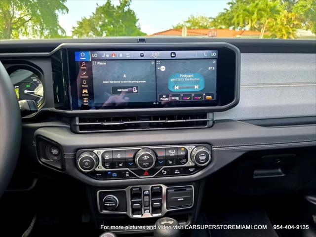 2025 Jeep Wrangler 4xe Sahara 4xe