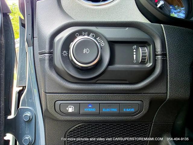 2025 Jeep Wrangler 4xe Sahara 4xe