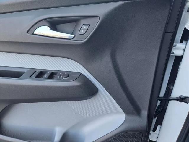 2027 Chevrolet Bolt LT FWD