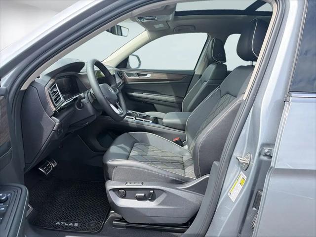 2026 Volkswagen Atlas SEL Premium R-Line