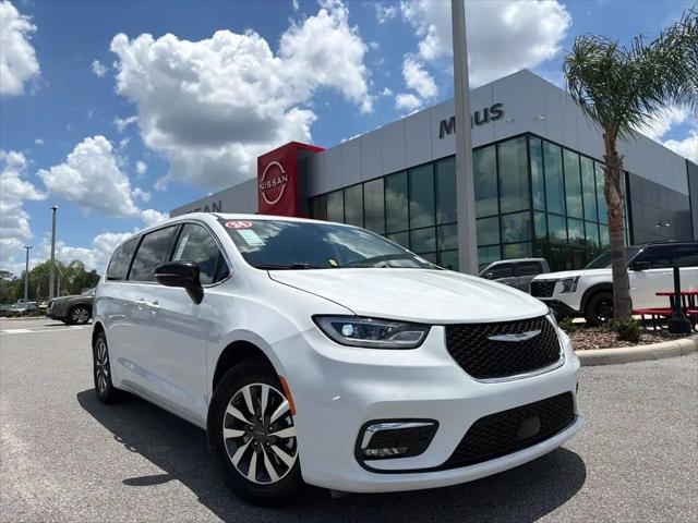 2024 Chrysler Pacifica Hybrid Select for sale in Brooksville, FL