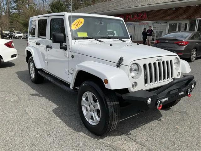 2016 Jeep Wrangler Unlimited Sahara