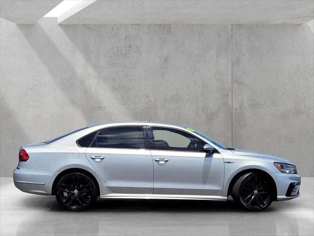 2018 Volkswagen Passat 2.0T R-Line
