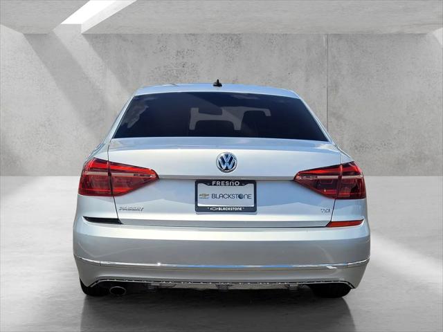 2018 Volkswagen Passat 2.0T R-Line