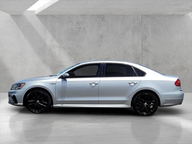 2018 Volkswagen Passat 2.0T R-Line