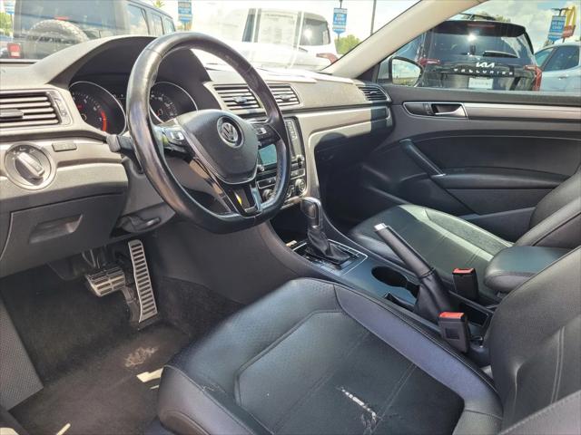2018 Volkswagen Passat 2.0T R-Line