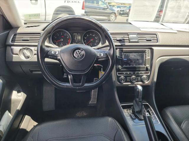 2018 Volkswagen Passat 2.0T R-Line