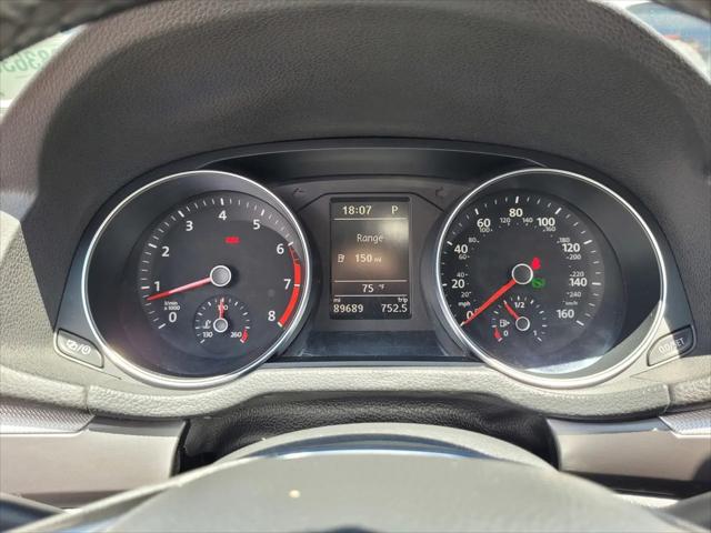2018 Volkswagen Passat 2.0T R-Line