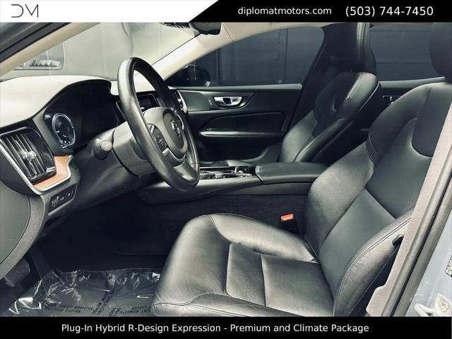 2022 Volvo S60 Recharge T8 R-Design Expression Extended Range